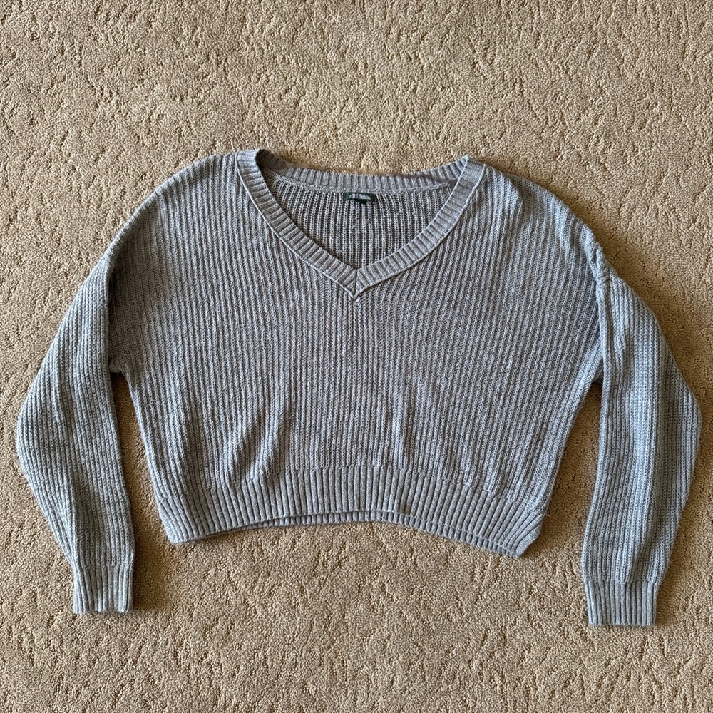 Gray V-Neck Ribbed Sweater